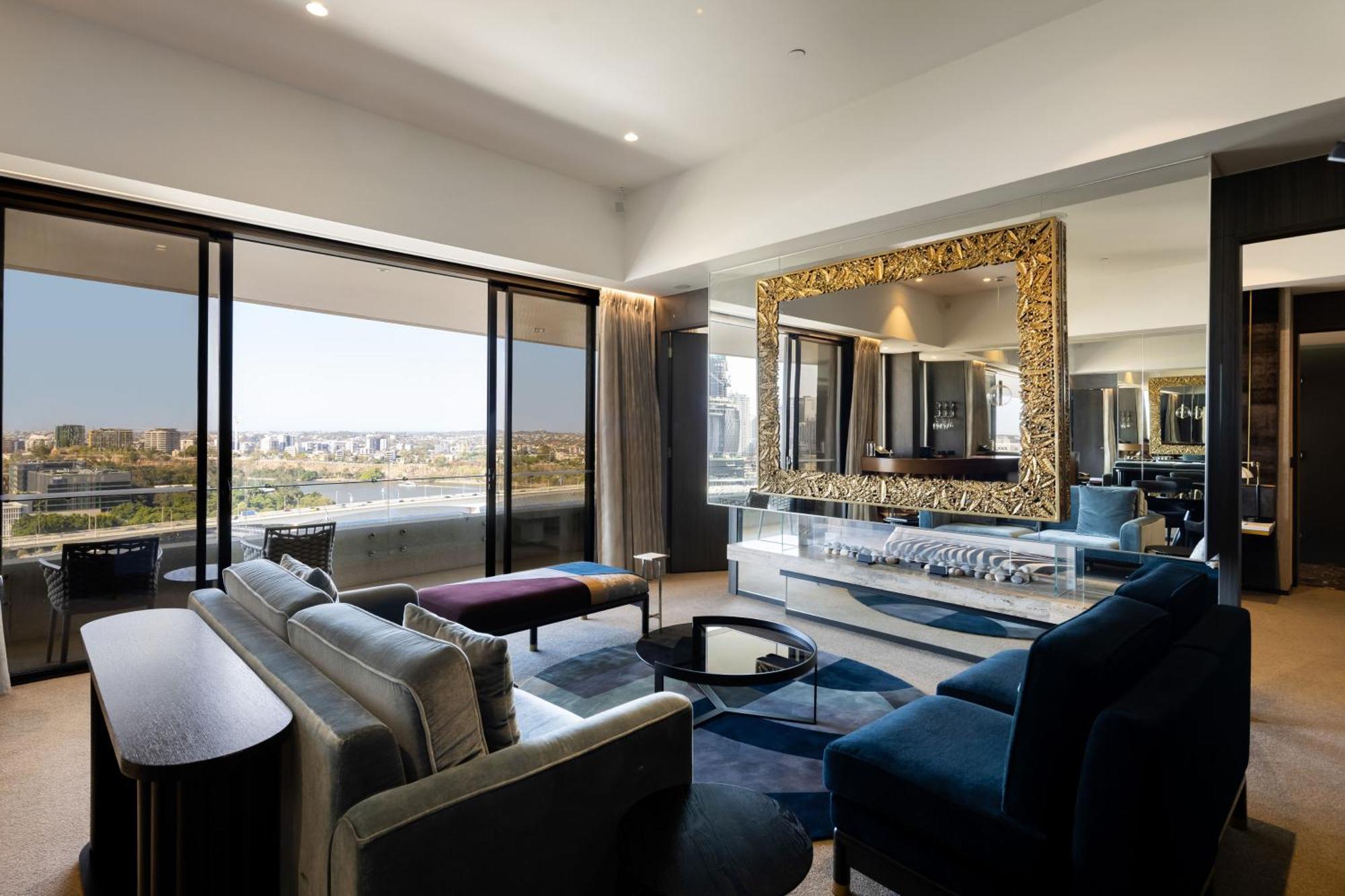 Emporium Hotel South Bank Brisbane Exterior foto The living room of a three-bedroom apartment