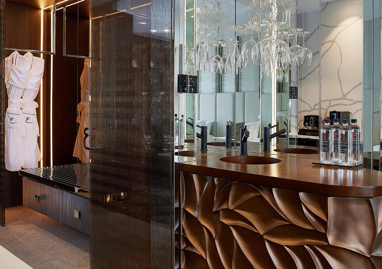 Emporium Hotel South Bank Brisbane Exterior foto The bar at the 100 East 53rd Street location